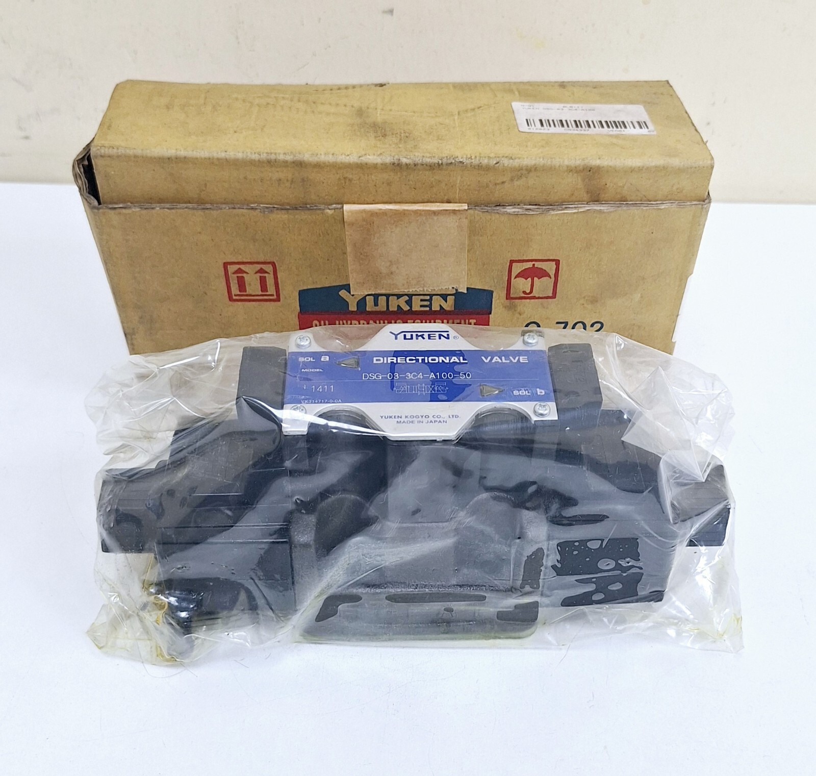 Yuken DSG-03-3C4-A100-50 Directional Valve