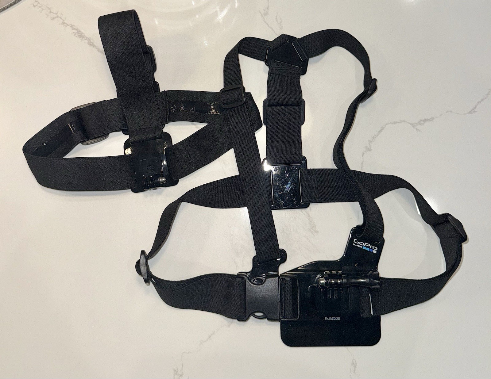GoPro HERO Session Accessory Bundle - Mounts, Straps, Case, Floaty
