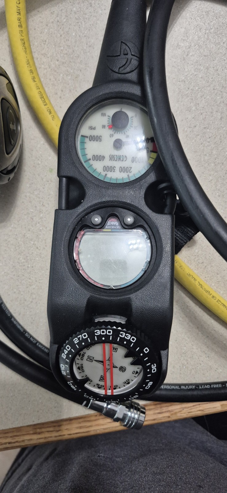 TUSA Scuba Regulator Set w/ Octopus & Console Gauges