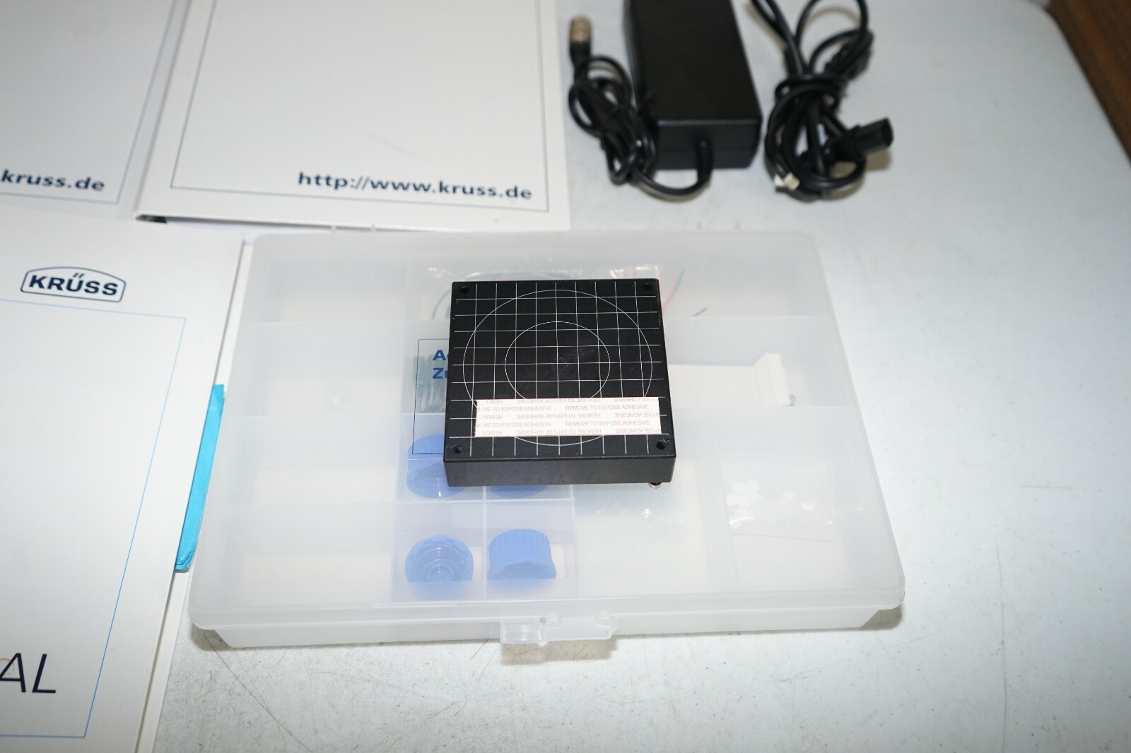 ^ Kruss DSA 100 Drop Shape Analyzer
