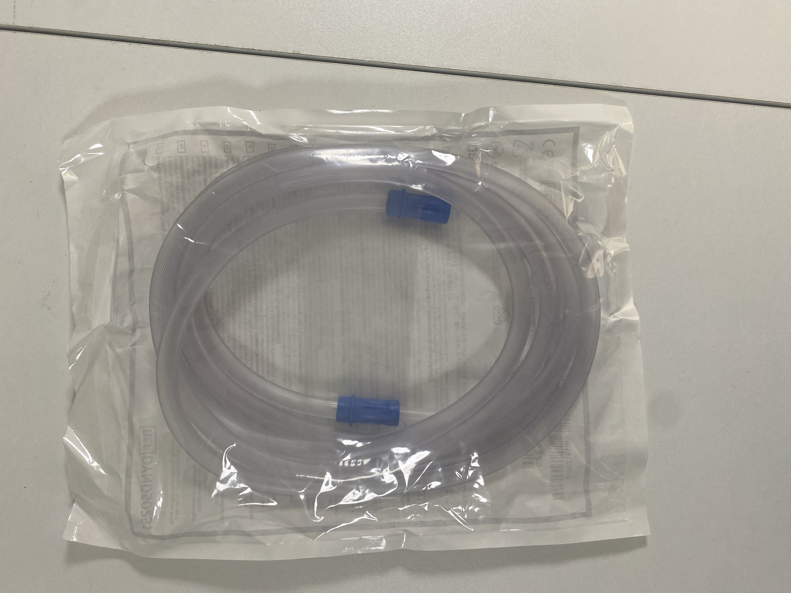Medline DYND50251 Non Conductive Connecting Tubing, Tube 10' Length, ¼" Diameter