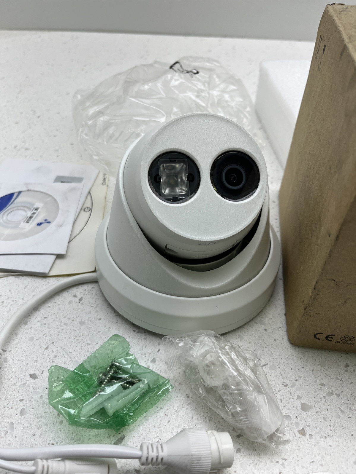 THK-NC334XD-2.8 FIXED TURRET NETWORK CAMERA 2.8mm