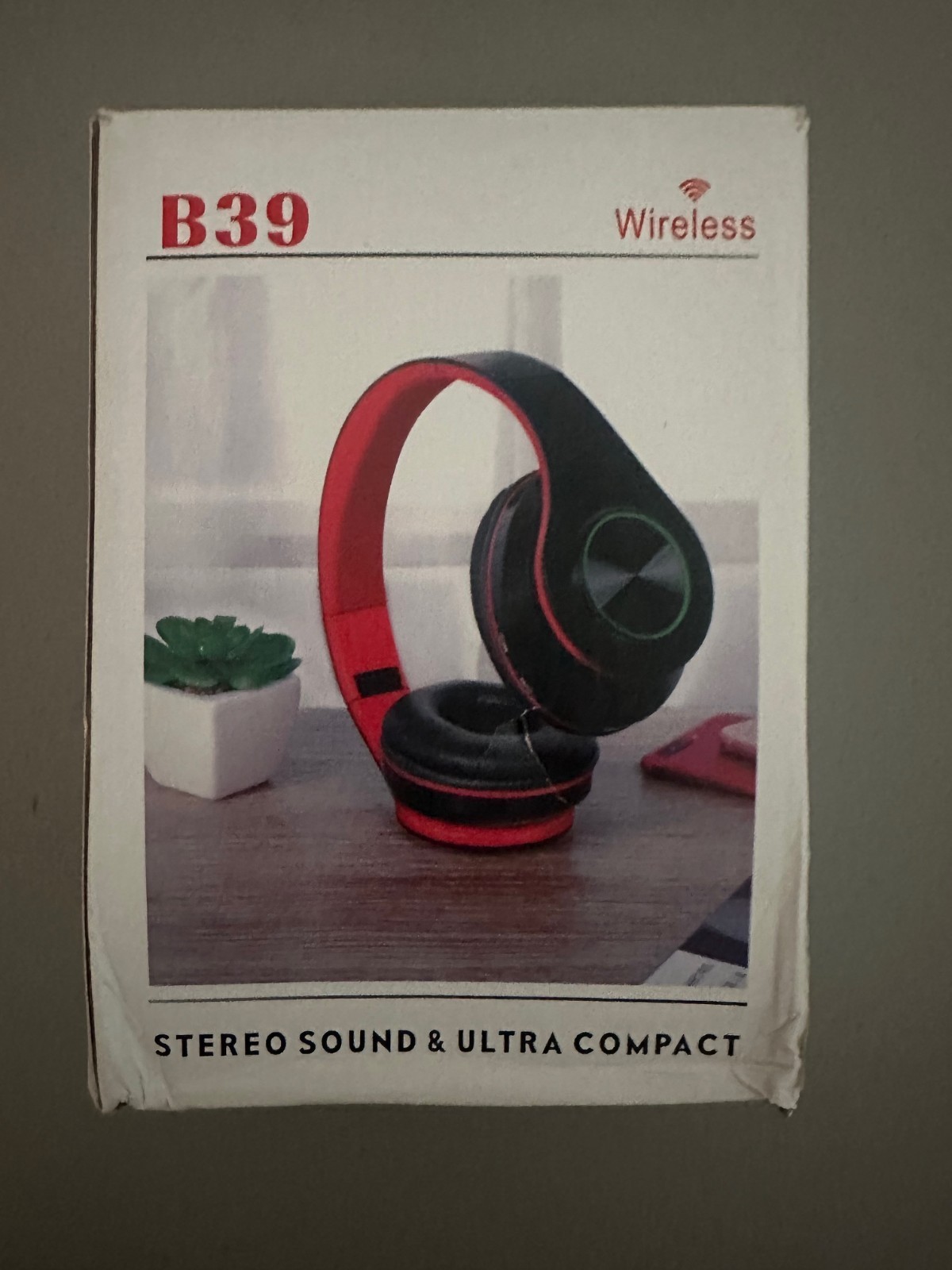 B39 Wireless Headset Red Black