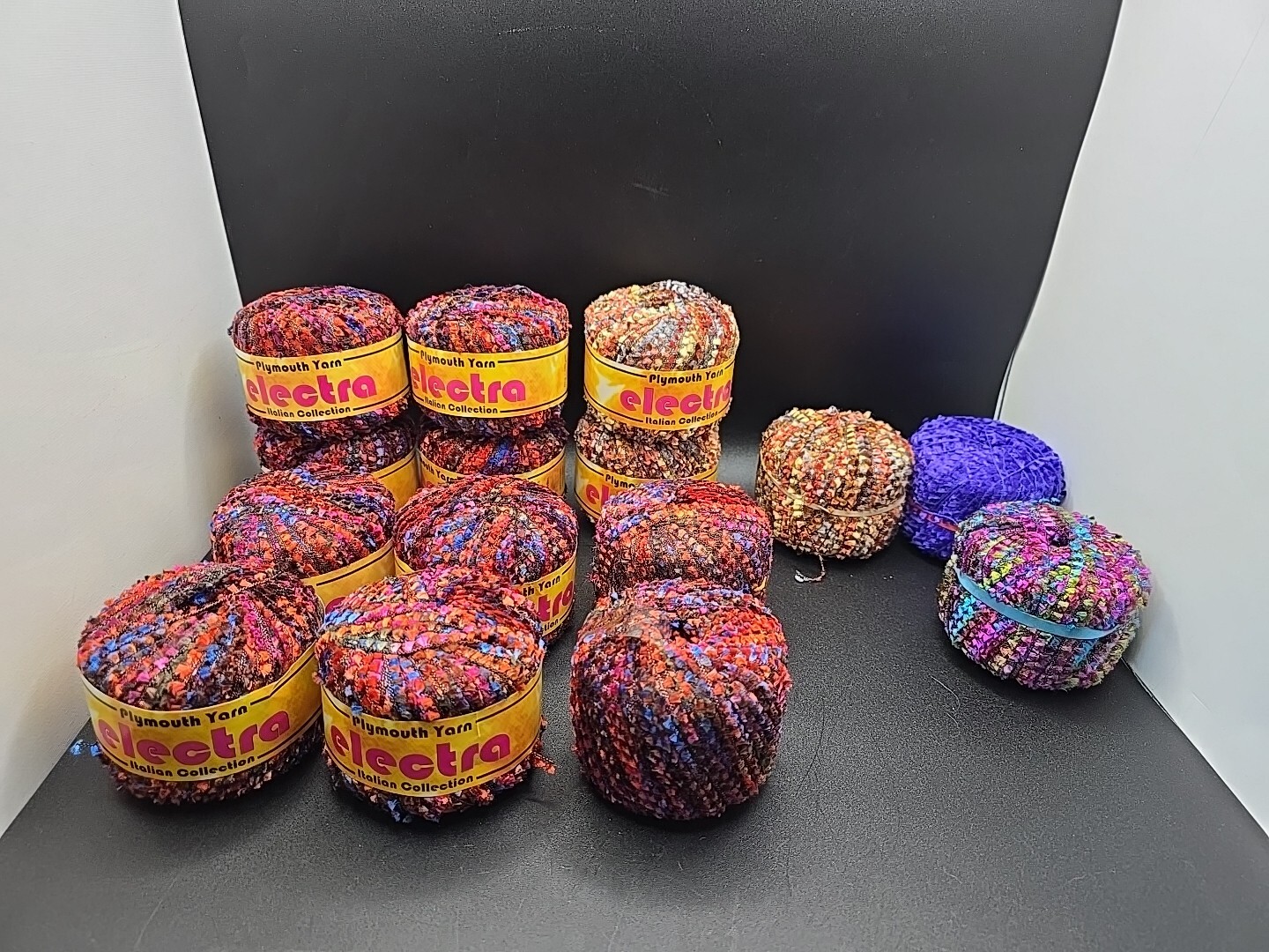 Plymouth Ribbon Yarn Lace ELECTRA  Italian 15 Skeins Color #9 #26 New & Used