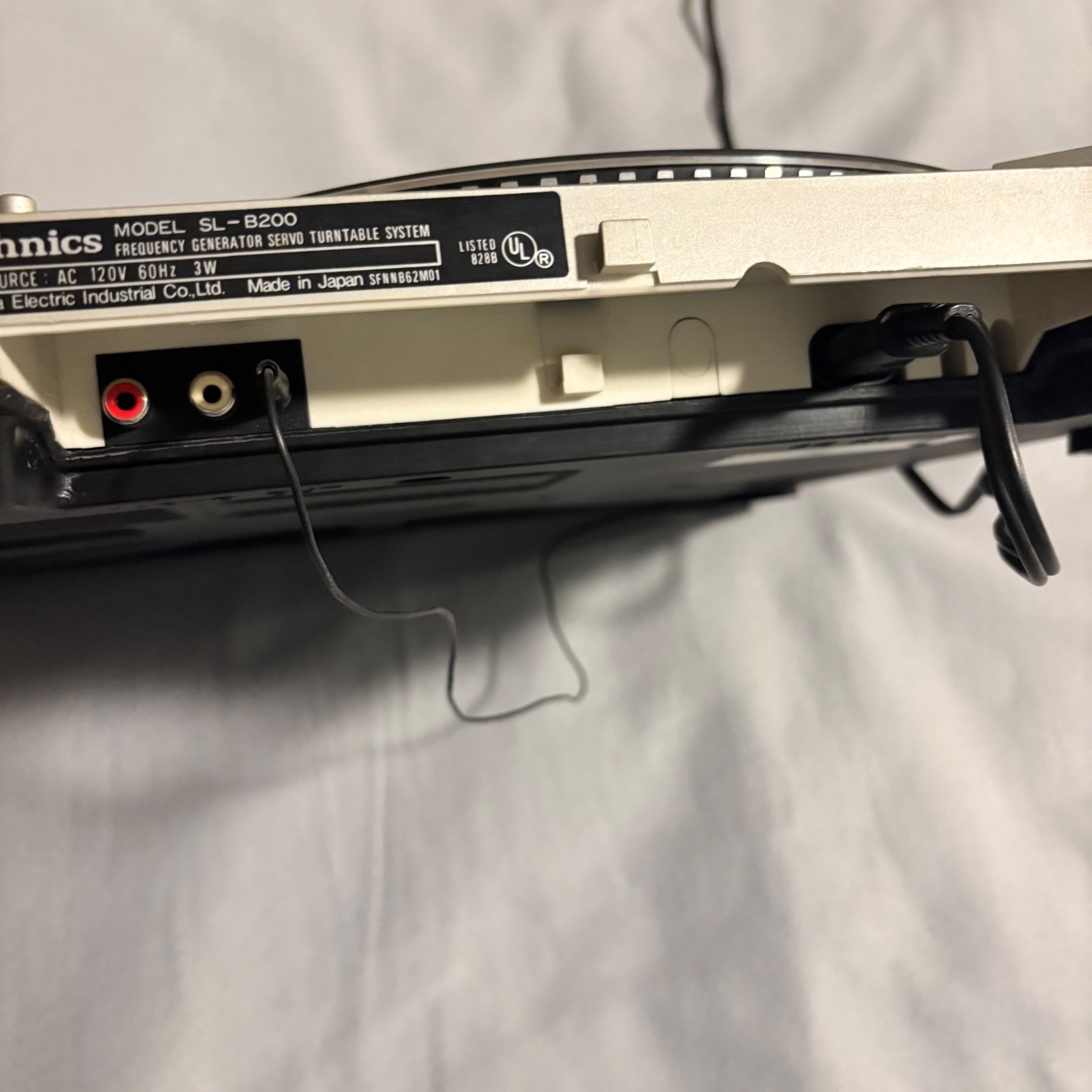 Technics SL-B200 Turntable Working