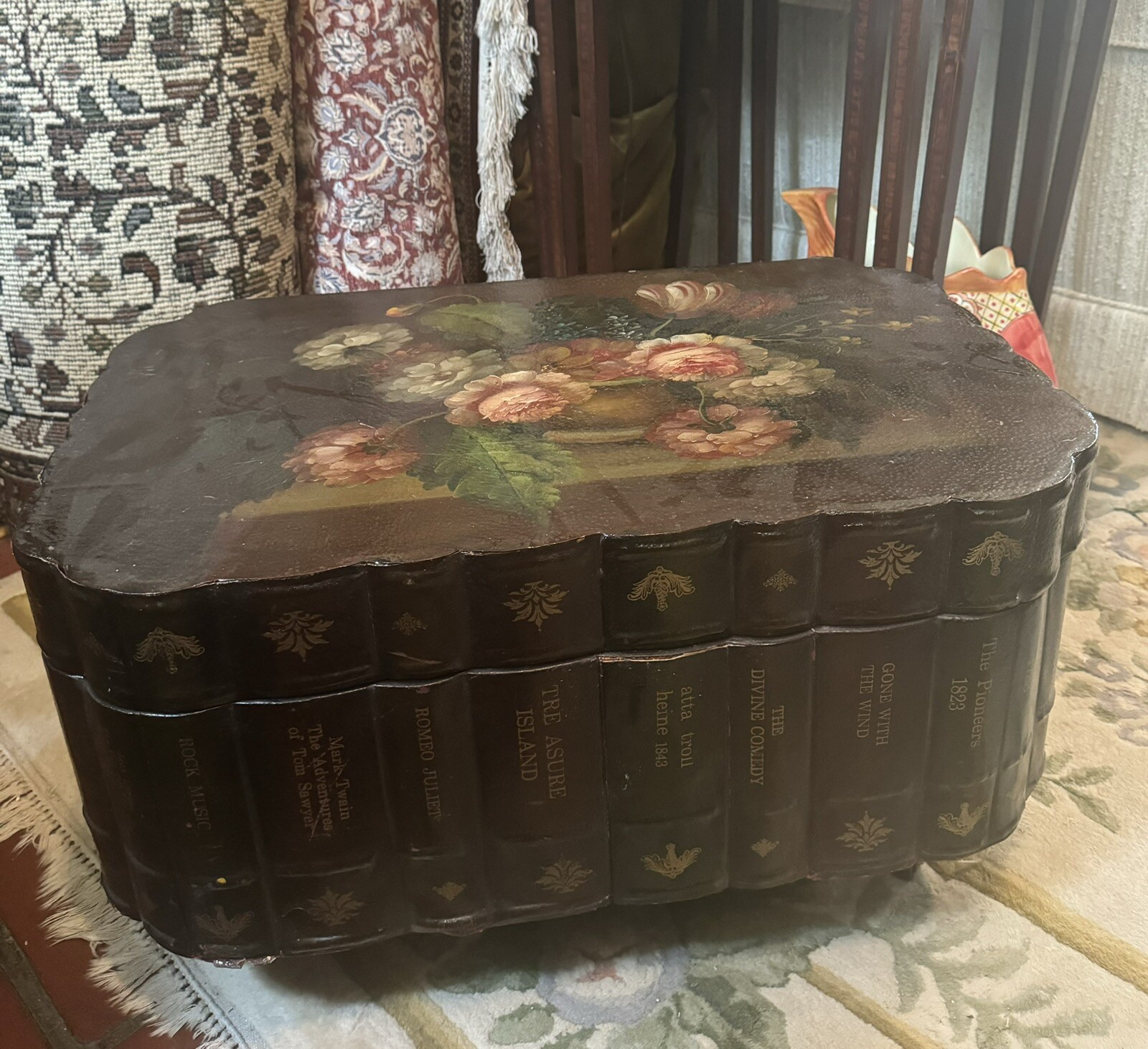 Vintage Florentine Paper Mache Retro Fitted Chest on Wheels