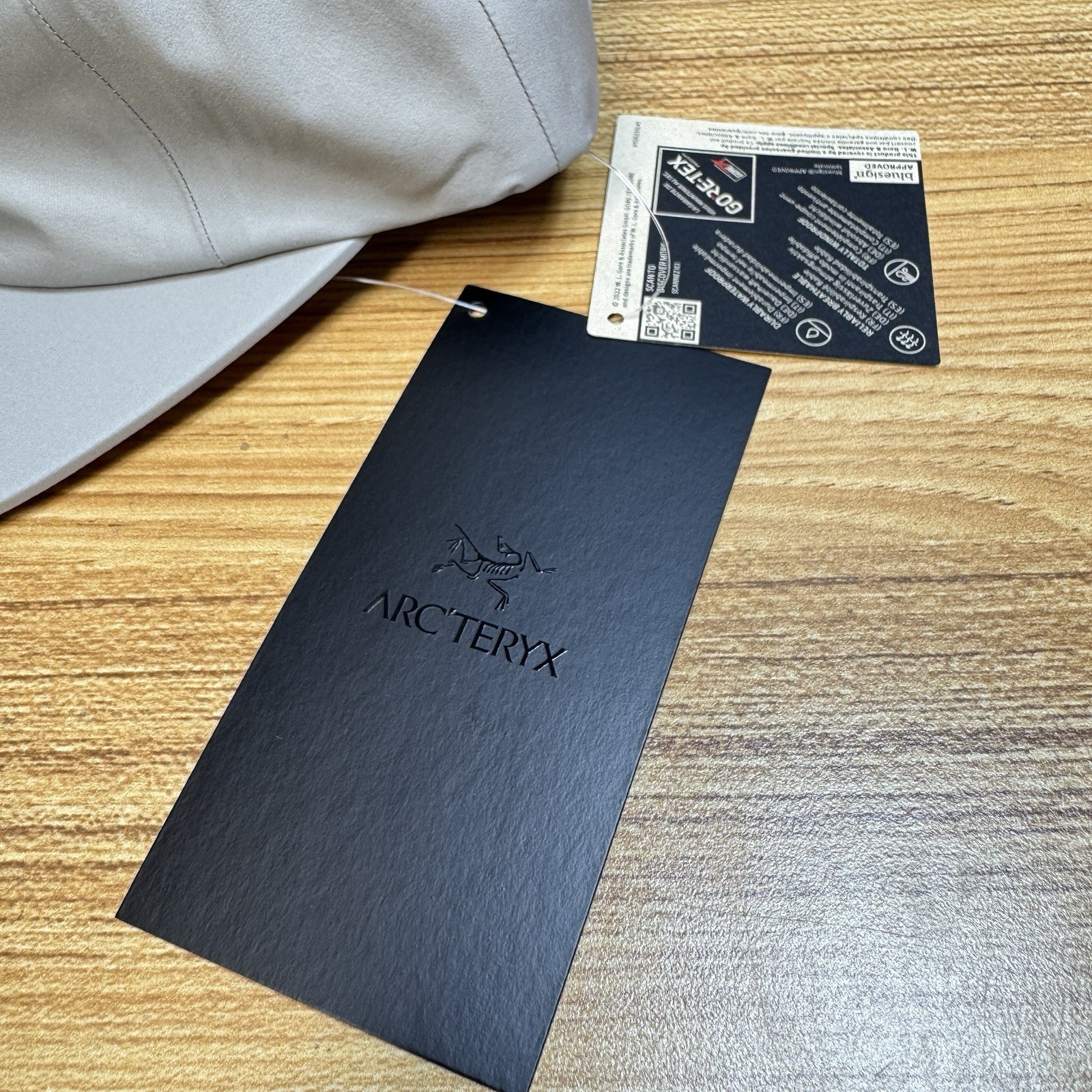 NWT Arc'teryx GORE-TEX Gore 5 Panel Cap Waterproof Hat Adjustable Snapback Rune