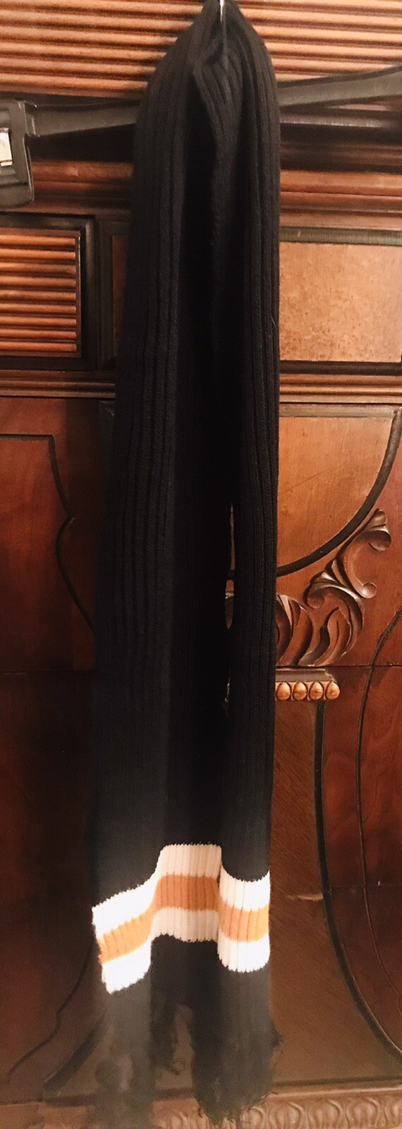 Black Gold White Ribbed Knit Scarf Fringe College High School Team Sports Colors