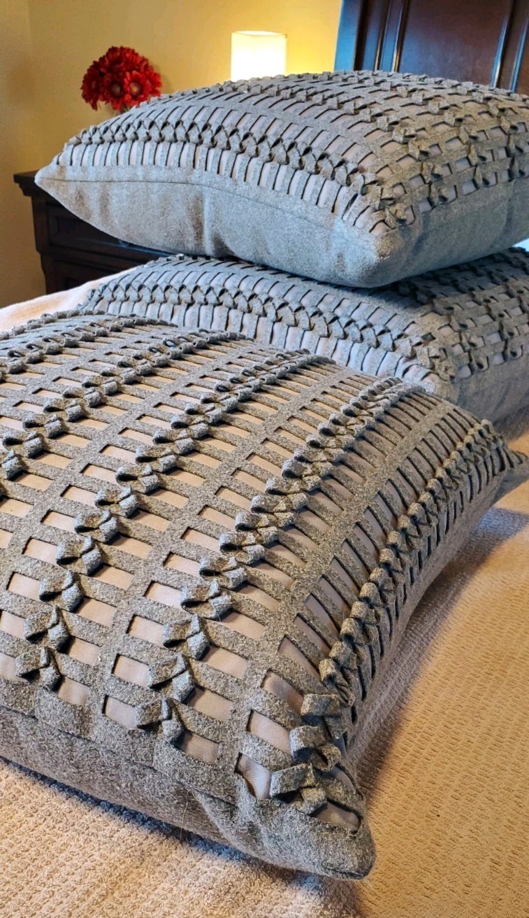 Bernhardt Wool Blend Throw 3 Pillows 21x21 Gray Duck Feather Blend Fill Luxe EUC
