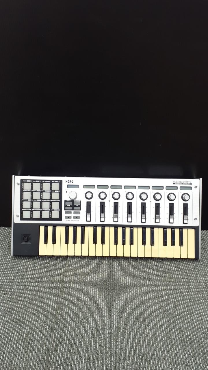 korg mc-1 micro kontrol midi studio, Used, Made in Japan