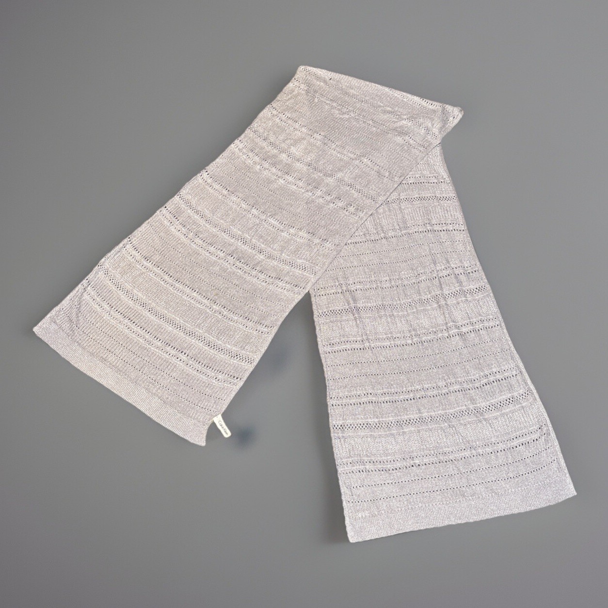 NWT CALVIN KLEIN SILVER GRAY LIGHTWEIGHT RAYON SCARF One Size 72X16