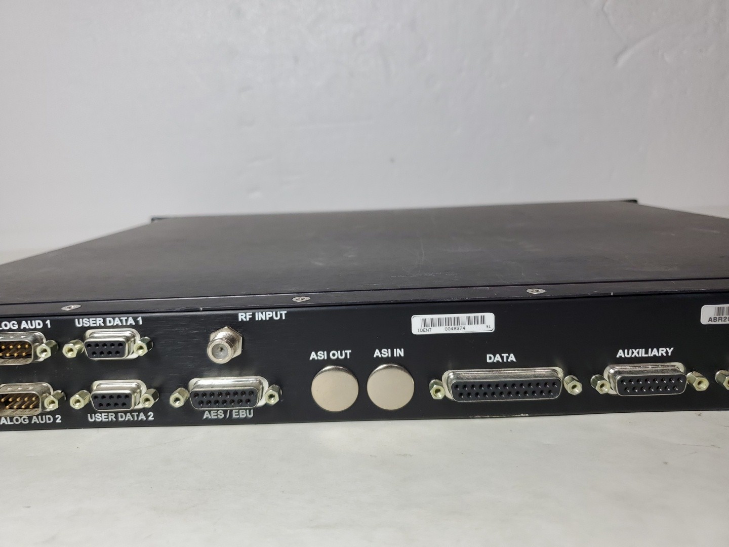 Tiernan ABR202A Professional SCPC/MCPC Audio Broadcast Receiver