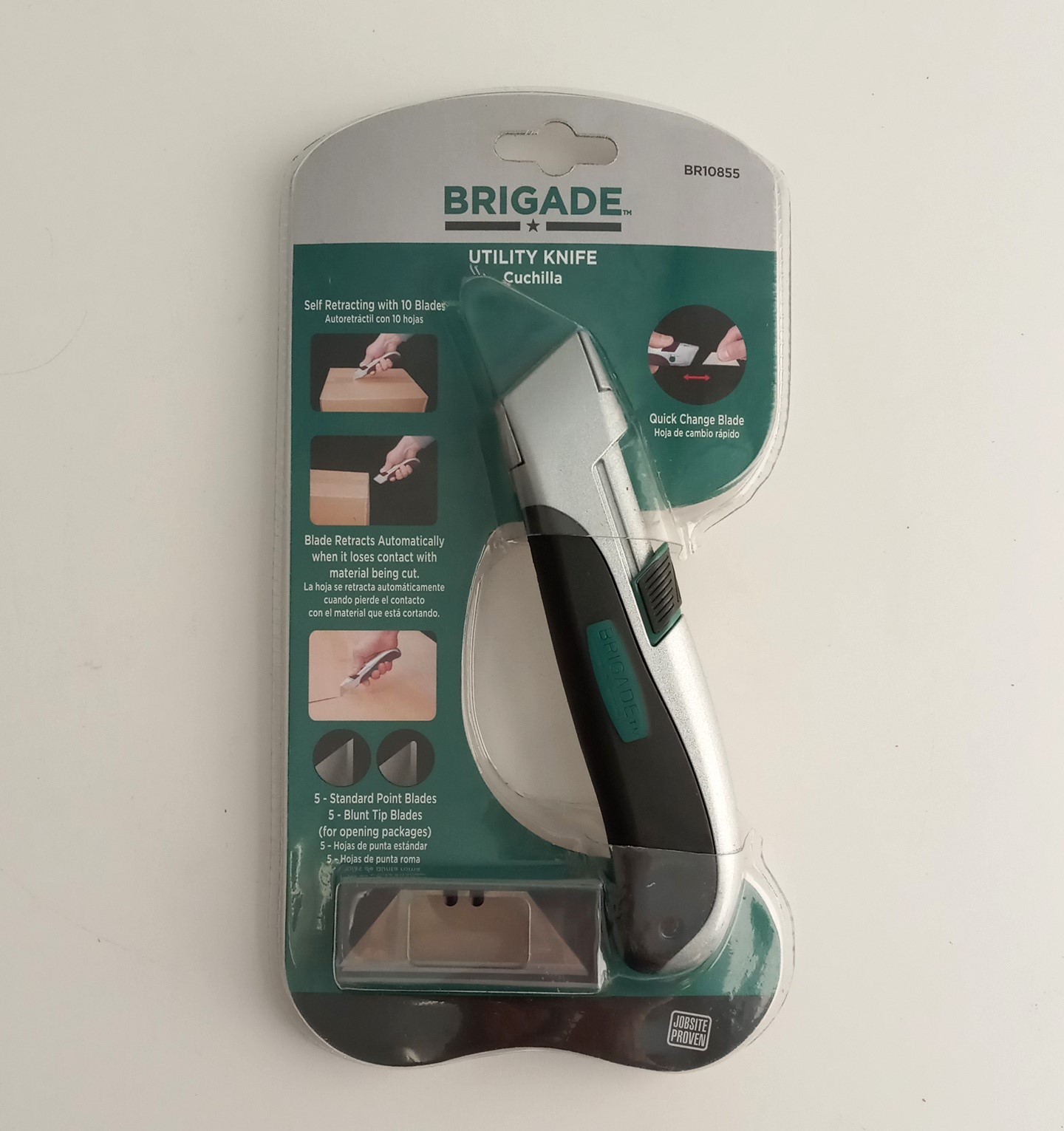Brigade BR10855 Self Retracting Utility Knife & 10 Blades Quick Change Blade