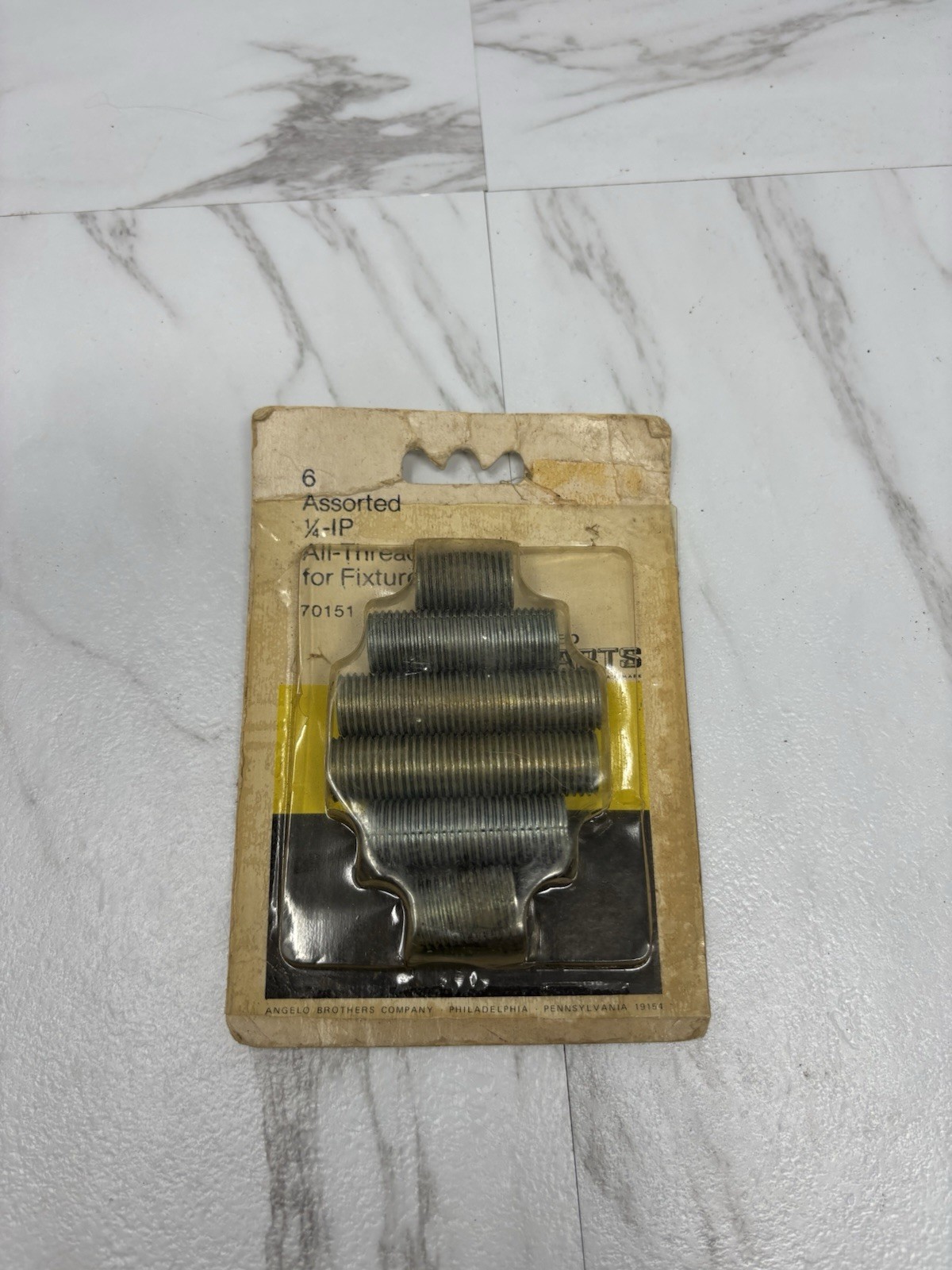 Angelo Lamparts 1/4" 6 Pack Assorted Nipples-Nos #70151 Vintage 1976 USA