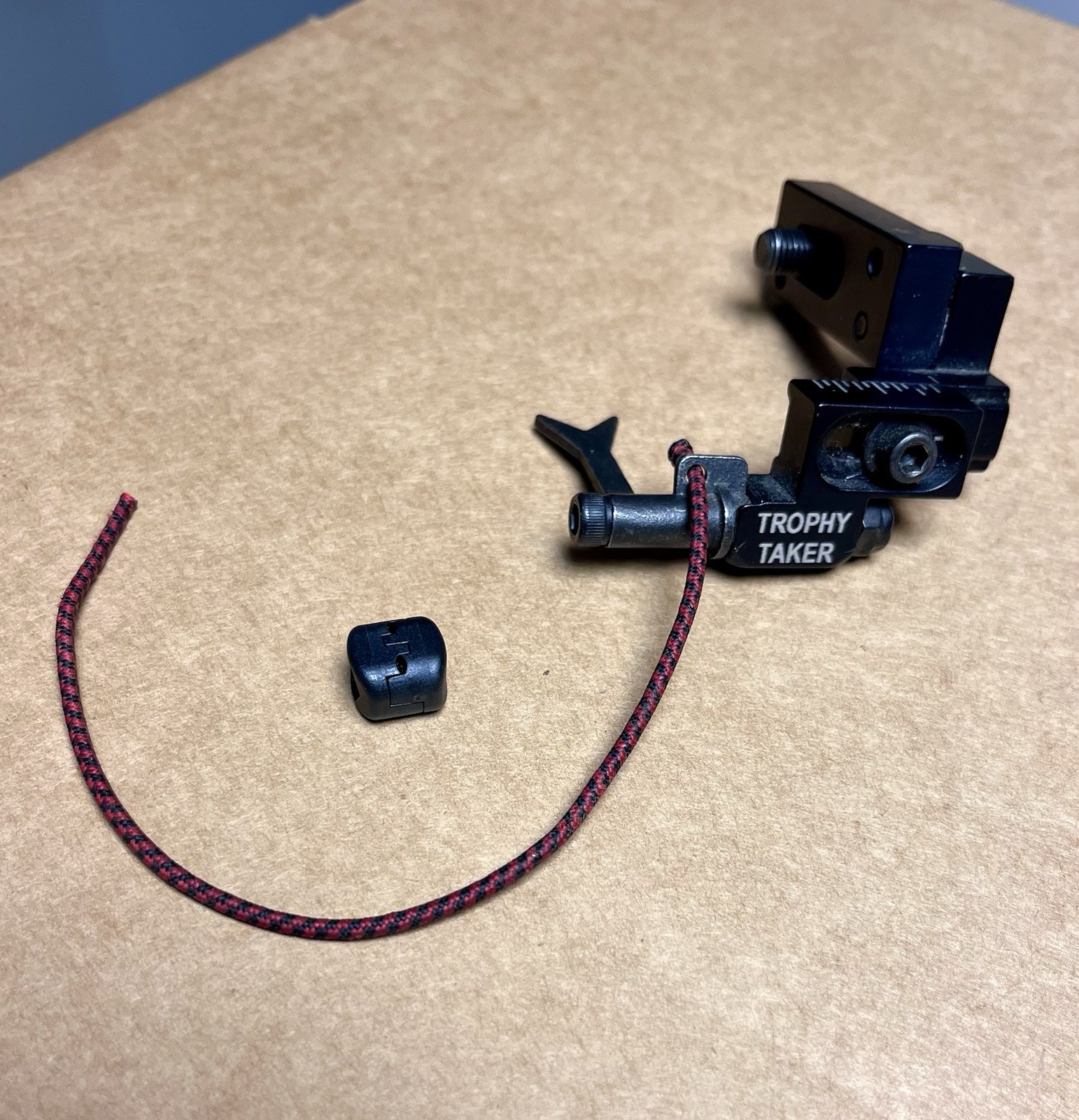 Trophy Taker Pronghorn Cable Driven Drop Away Arrow Rest Black RH