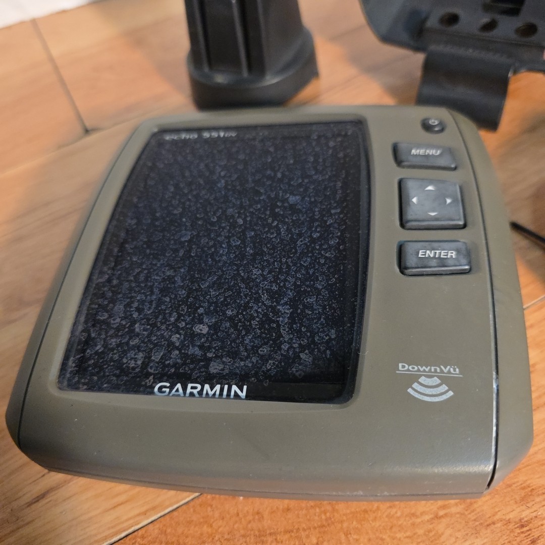Garmin echo 551DV Fishfinder with DownVü Scanning Sonar head unit only