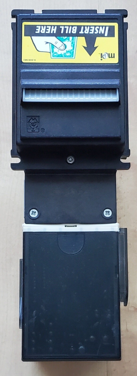 Mars MEI AE2631 D5  Dollar Bill Acceptor Validator $1-$20 - 115 VAC