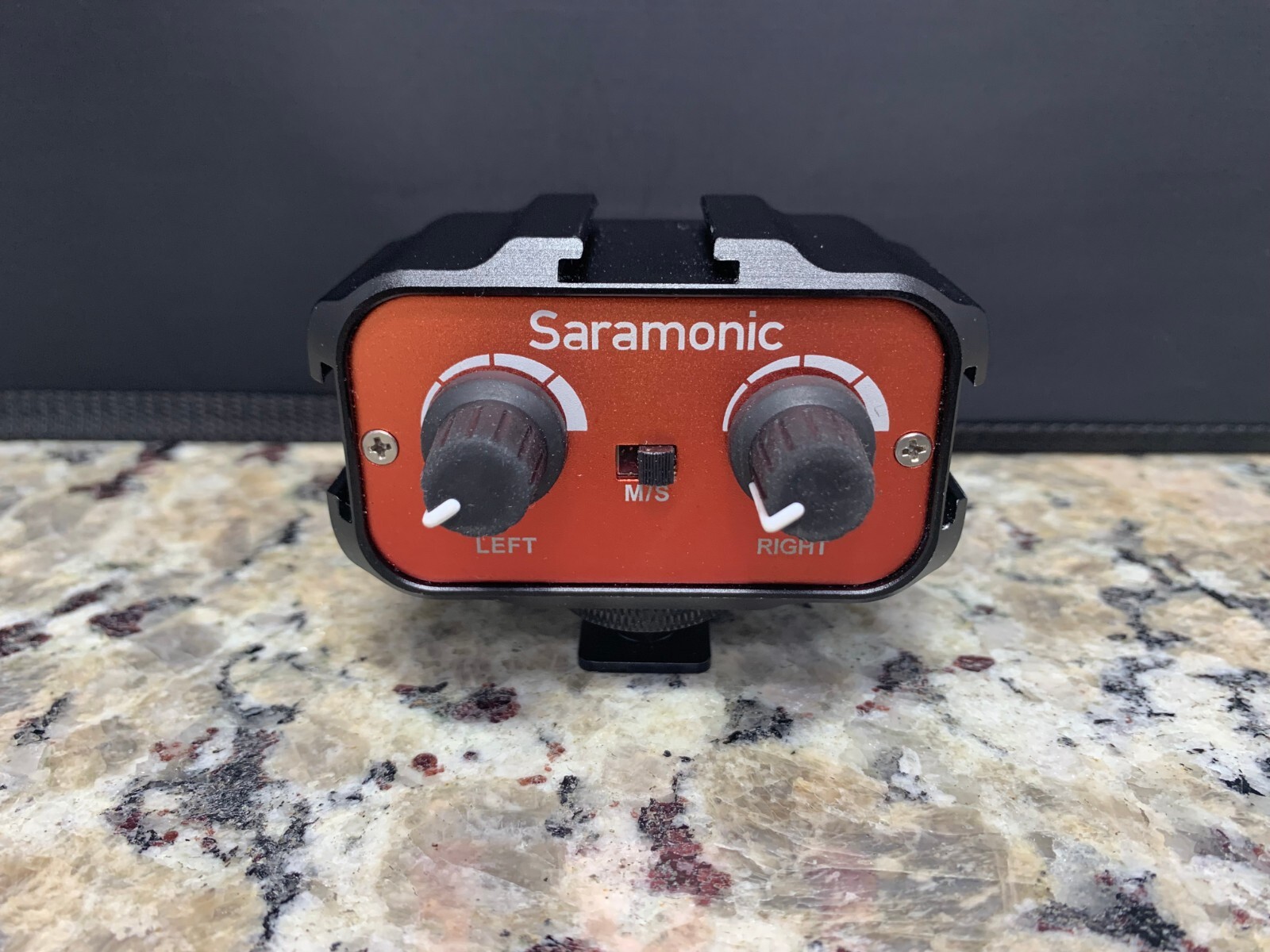 Saramonic SR-AX100 2 Channel 3.5mm Audio Adapter Red/Black