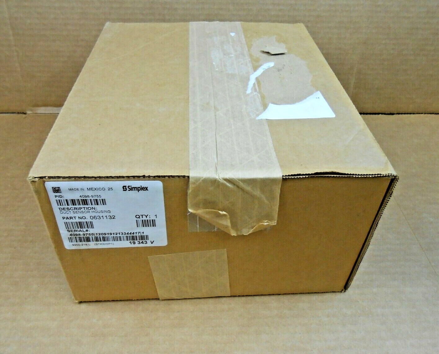 NEW NIB SIMPLEX 4098-9755 0631132 DUCT SENSOR HOUSING SEALED BOX (3 AVAlLABLE)