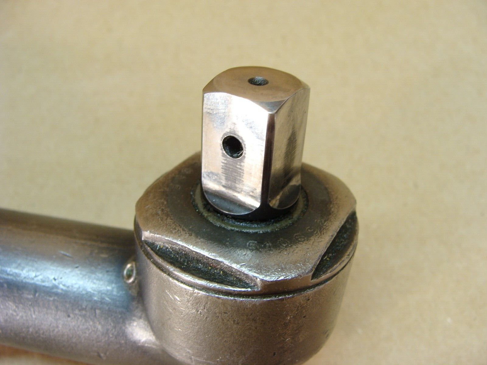 CLECO 47EA60AM4 1/2 drive right angle transducer control electric nutsetter B