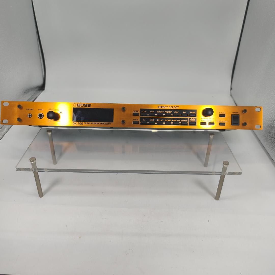 BOSS GX-700 Guitar Effects Processor Rack Mount Multi-Effects Analog 100V