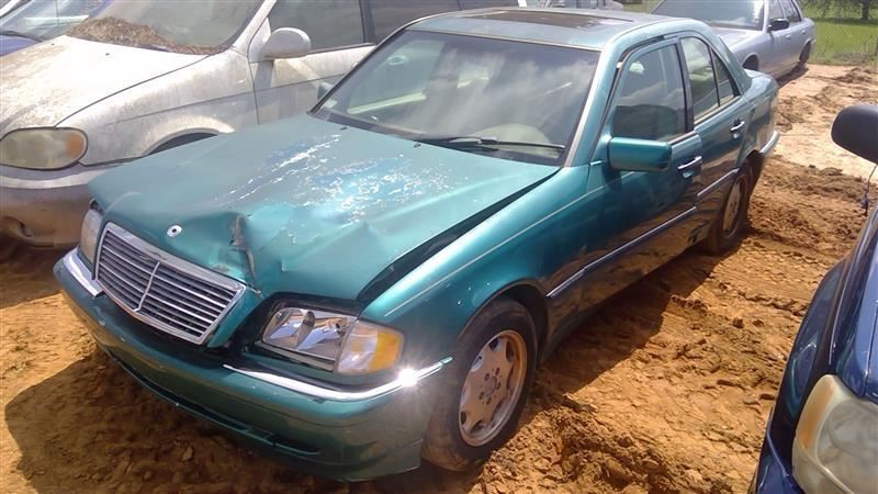 Passenger Front Spindle/Knuckle 170 Type SLK230 Fits 97-04 MERCEDES SLK 210770