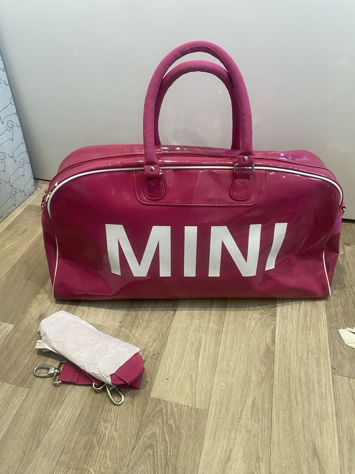 BMW/MINI Lifestyle Collection Retired Patent Duffle Gym Travel Pink 2012-16