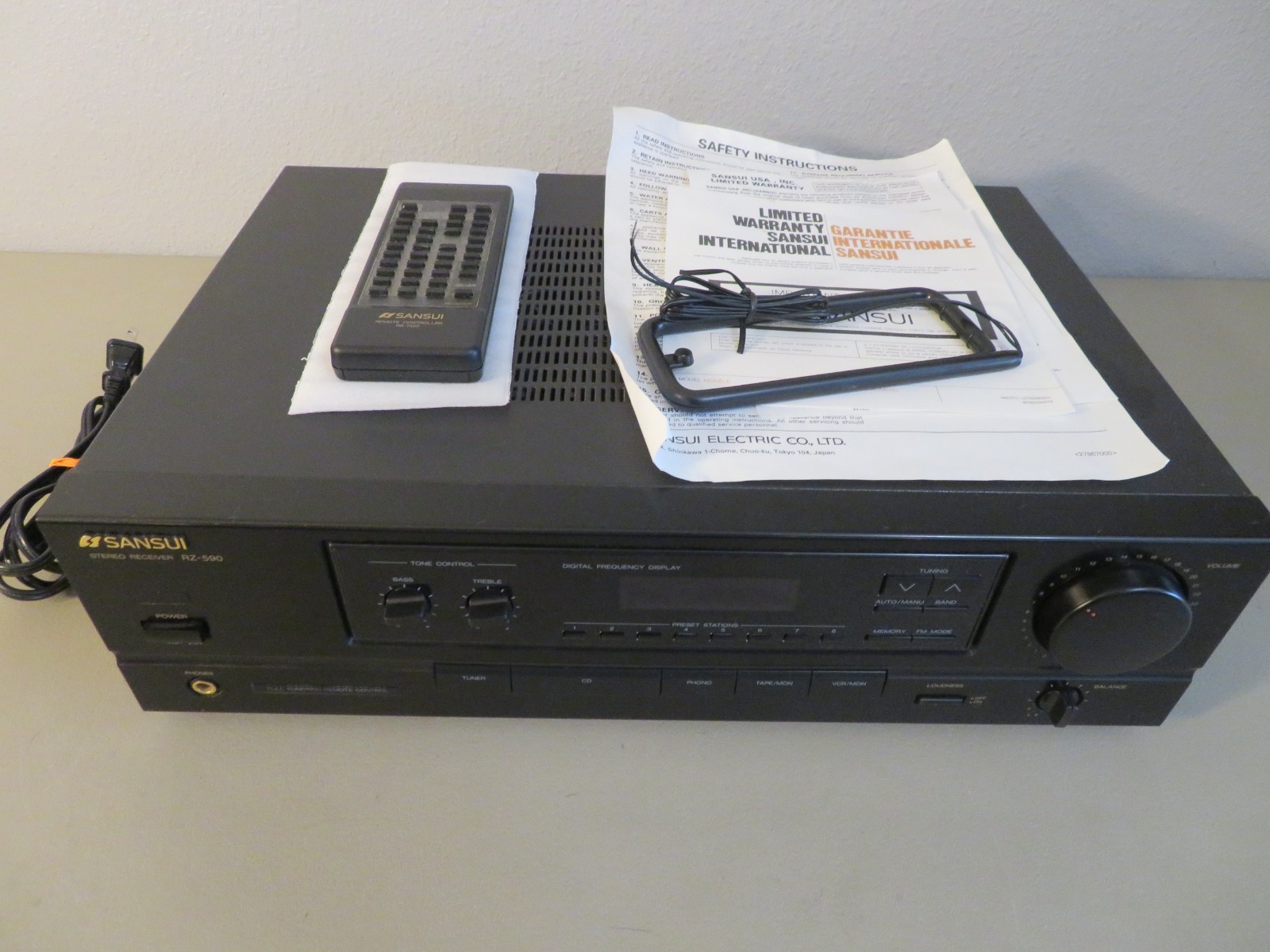 Sansui Stereo Receiver RZ 590 40 Watts Tested NICE!