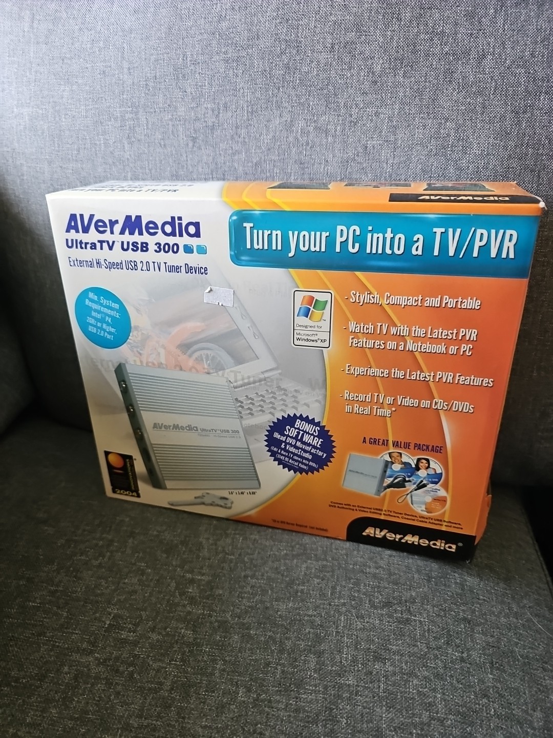 Vintage Avermedia Ultratv Usb 300 External Hi-Speed USB 2.0 TV PVR Tuner Device