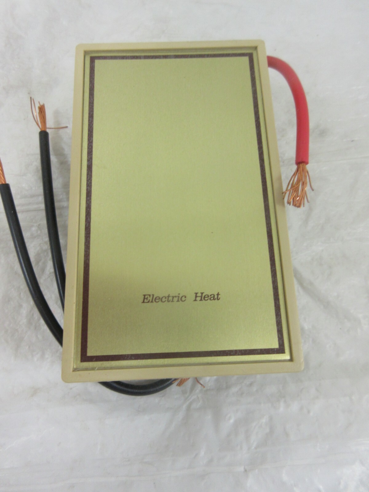 TRANE TW146 LINE VOLTAGE WALL MOUNT ELECTRIC HEAT THERMOSTAT