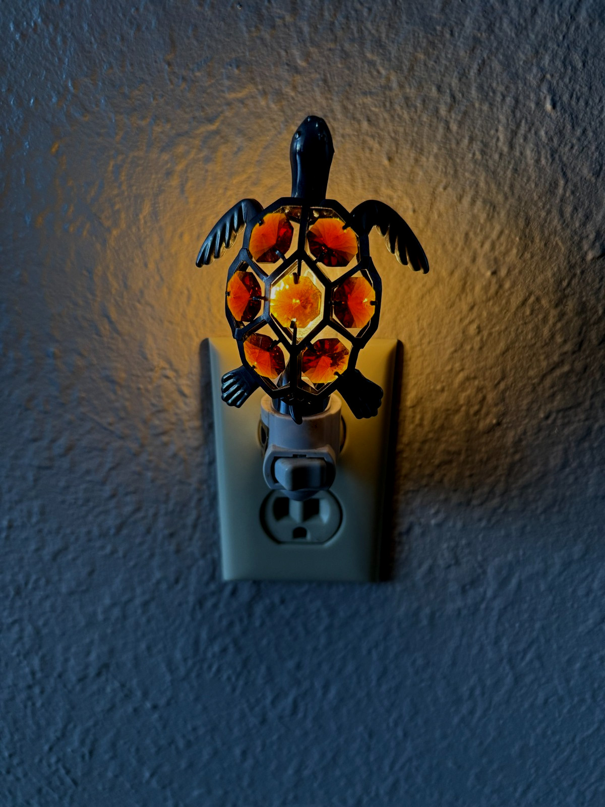 Sea Turtle Night Light Silvertone with Seven Amber Colored Crystals