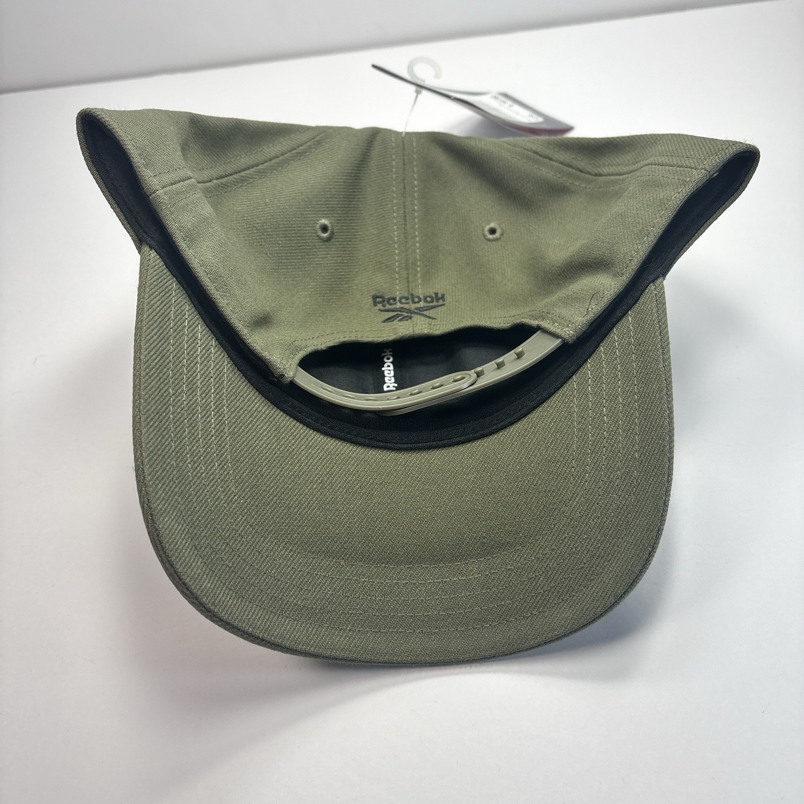 Reebok Classic Ball cap with Adjustable Snapback for Men Army Green