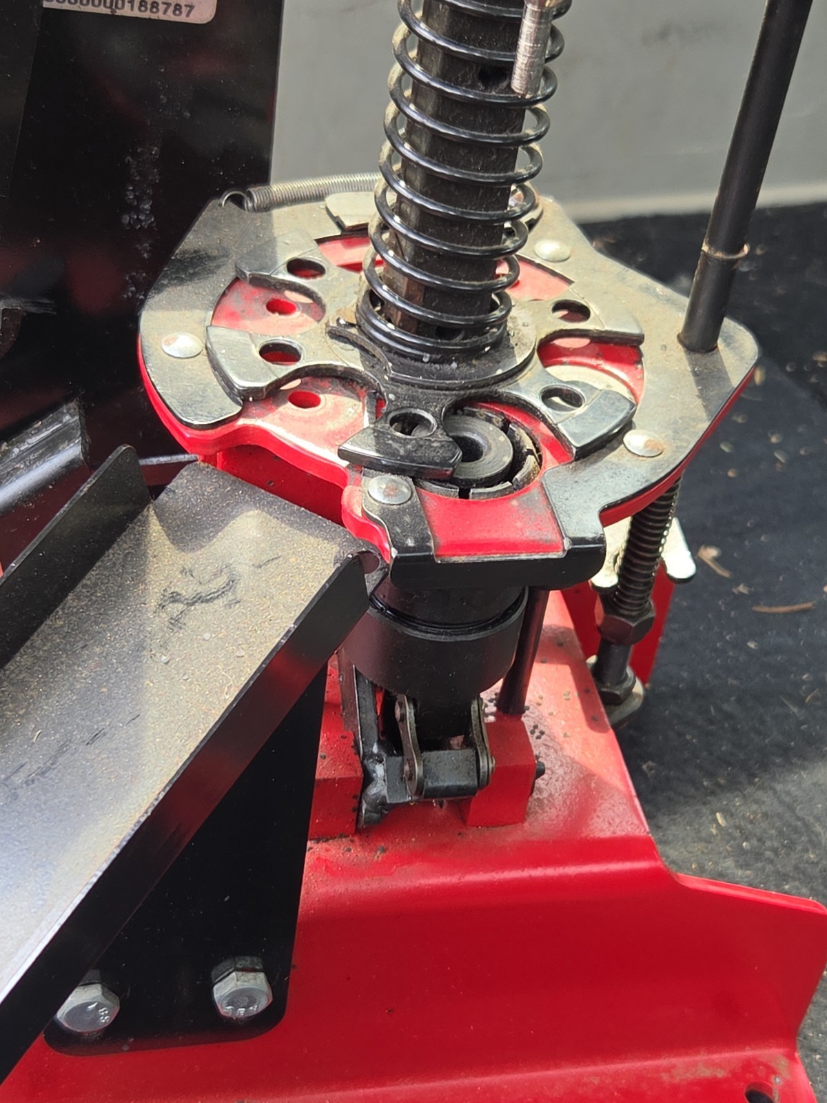 MEC 9000 Series Progressive 12 Gauge Shotshell Reloading Press