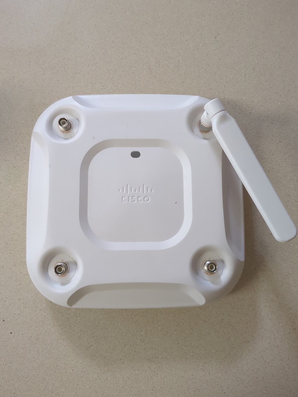 Cisco AIR-CAP3702E-B-K9 Aironet 3702P Wireless Access Point