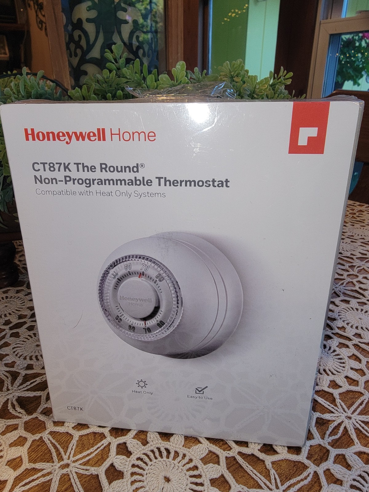 Honeywell CT87K Non- Programmable Thermostat New Sealed