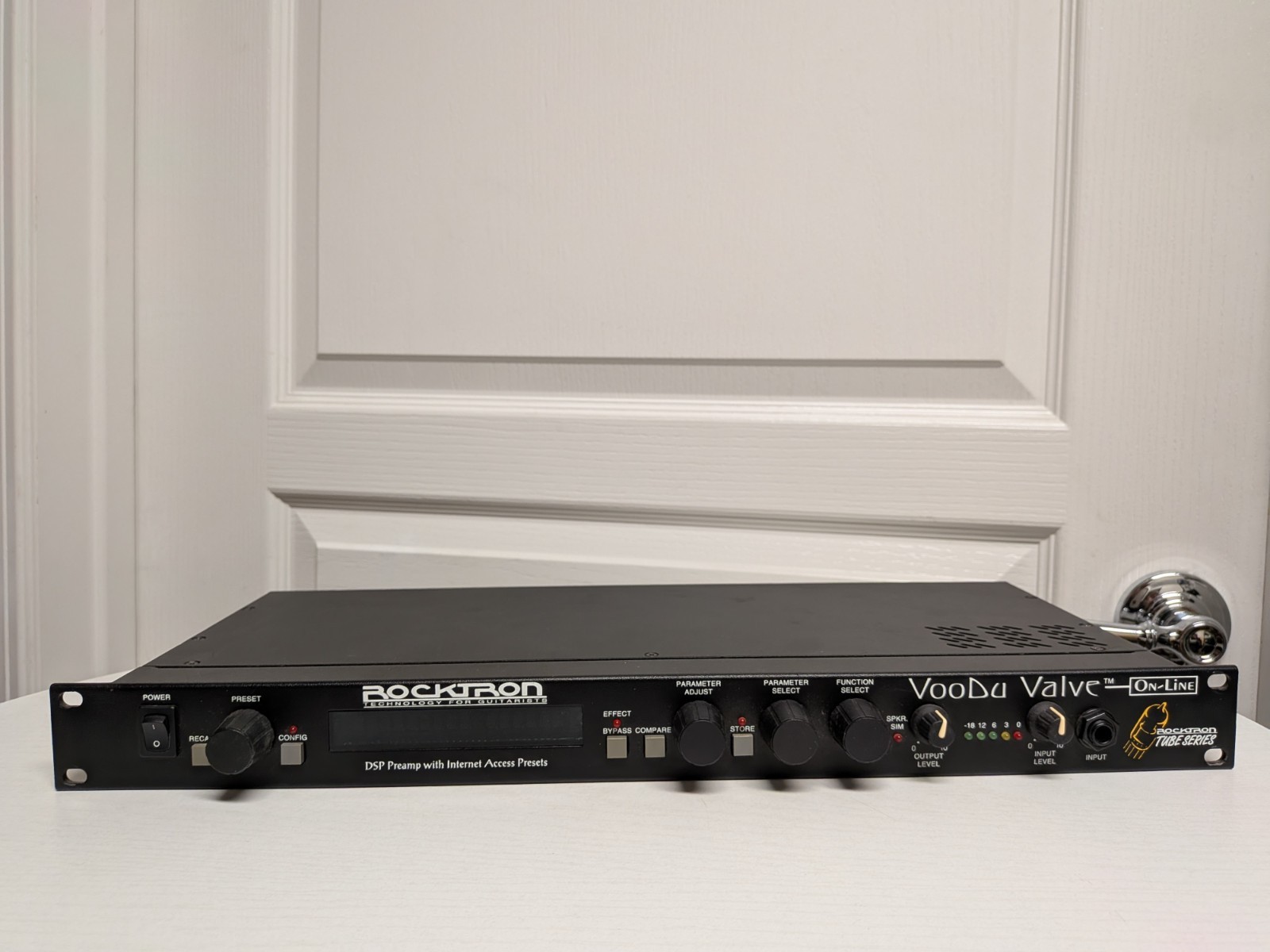 Rocktron VooDu Valve On-Line Rack Mount Tube Guitar Multi-Effects Processor