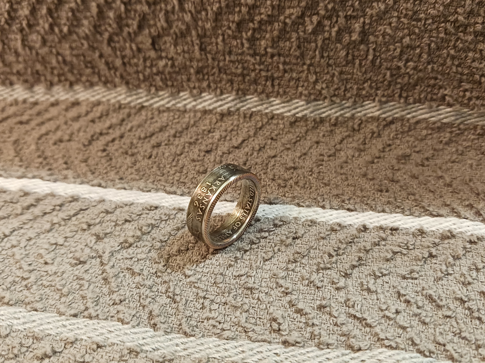 Arkansas Handcrafted Washington Quarters coin ring, size 6-1/2 2003