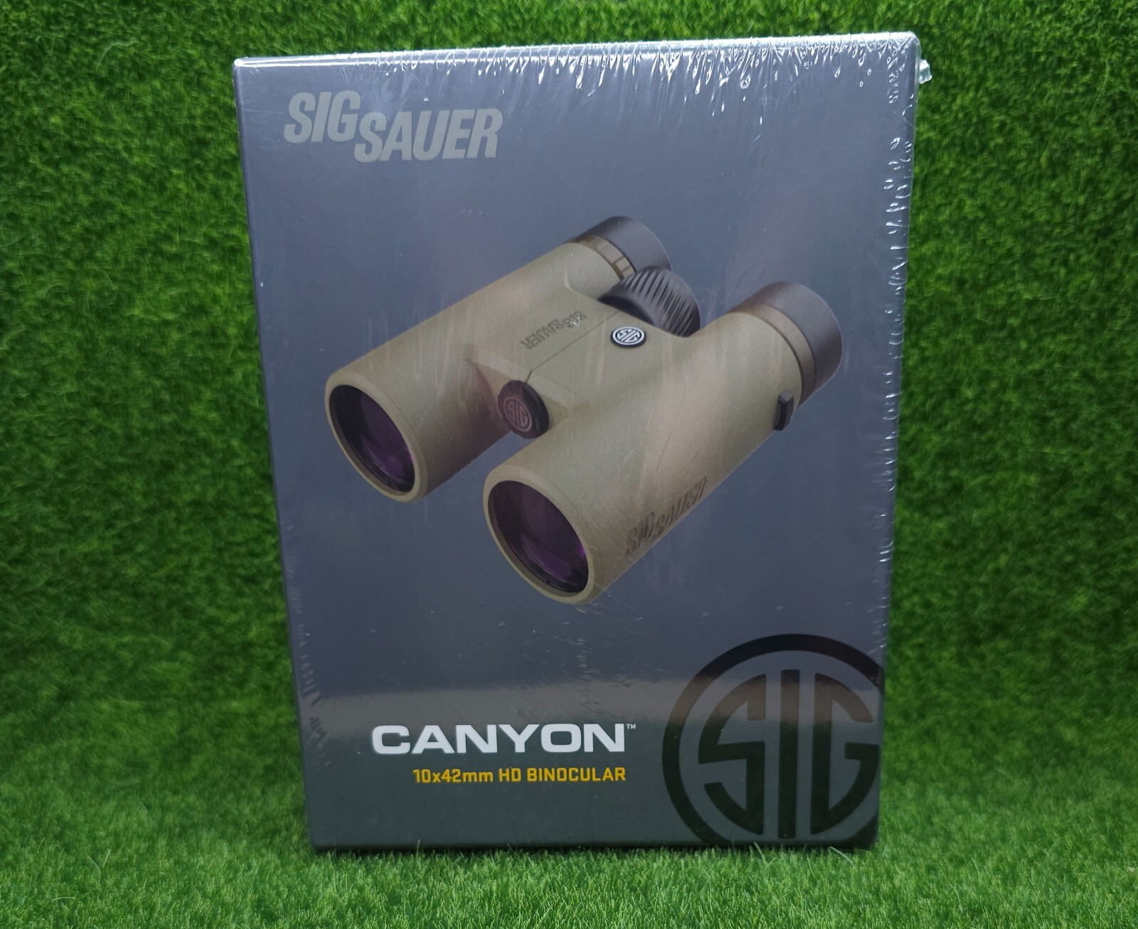 Sig Sauer Canyon HD 10x42mm Closed Bridge Binoculars, Flat Dark Earth - SOZC0001