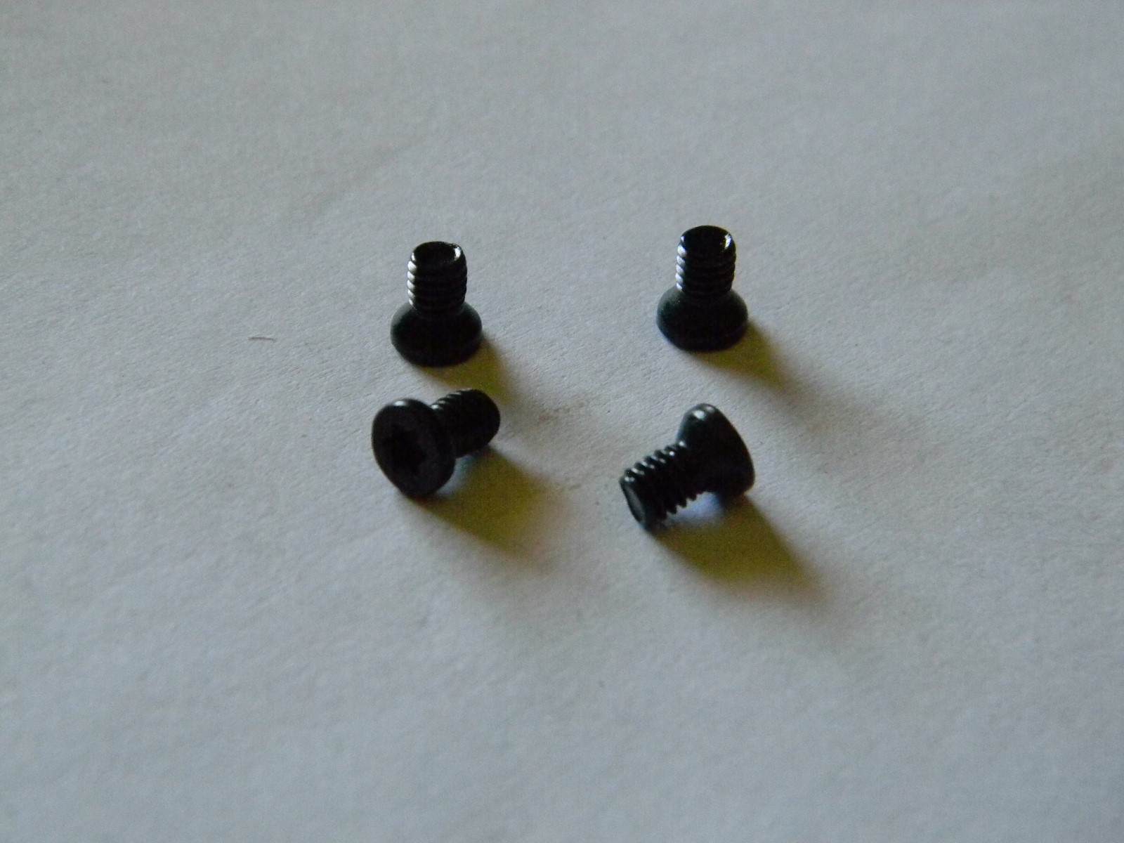 Gun Screws- Blued Star Drive Weaver Style Oval Head 6-40 X 1/4" (4)
