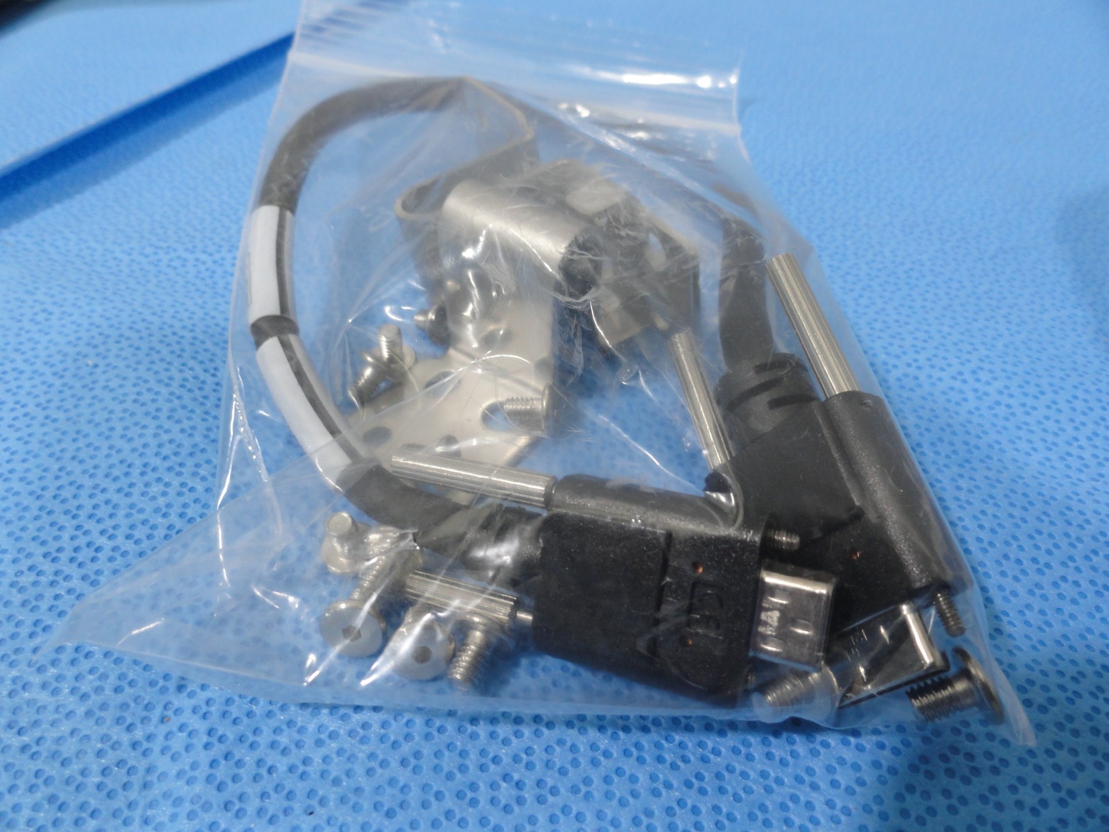 NEW Olympus MAJ-1871 Communication Cable with mounting hardware Thunderbeat