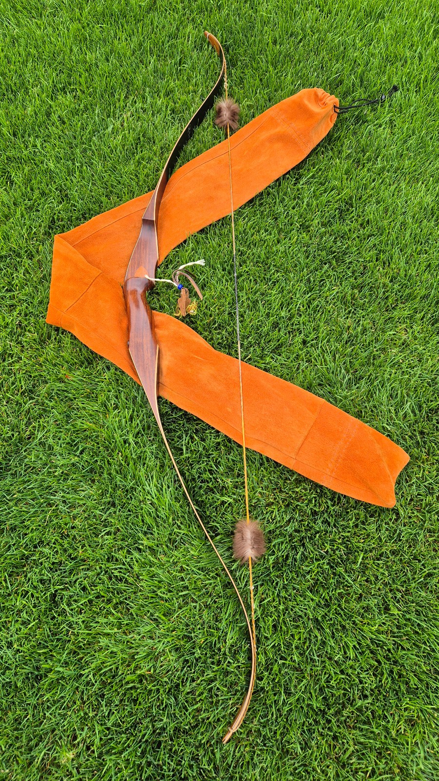 Children's/Youth Hunting Recurve "Rebel" by Martin-Bogen, RH / 25# at 28" 20# at 26