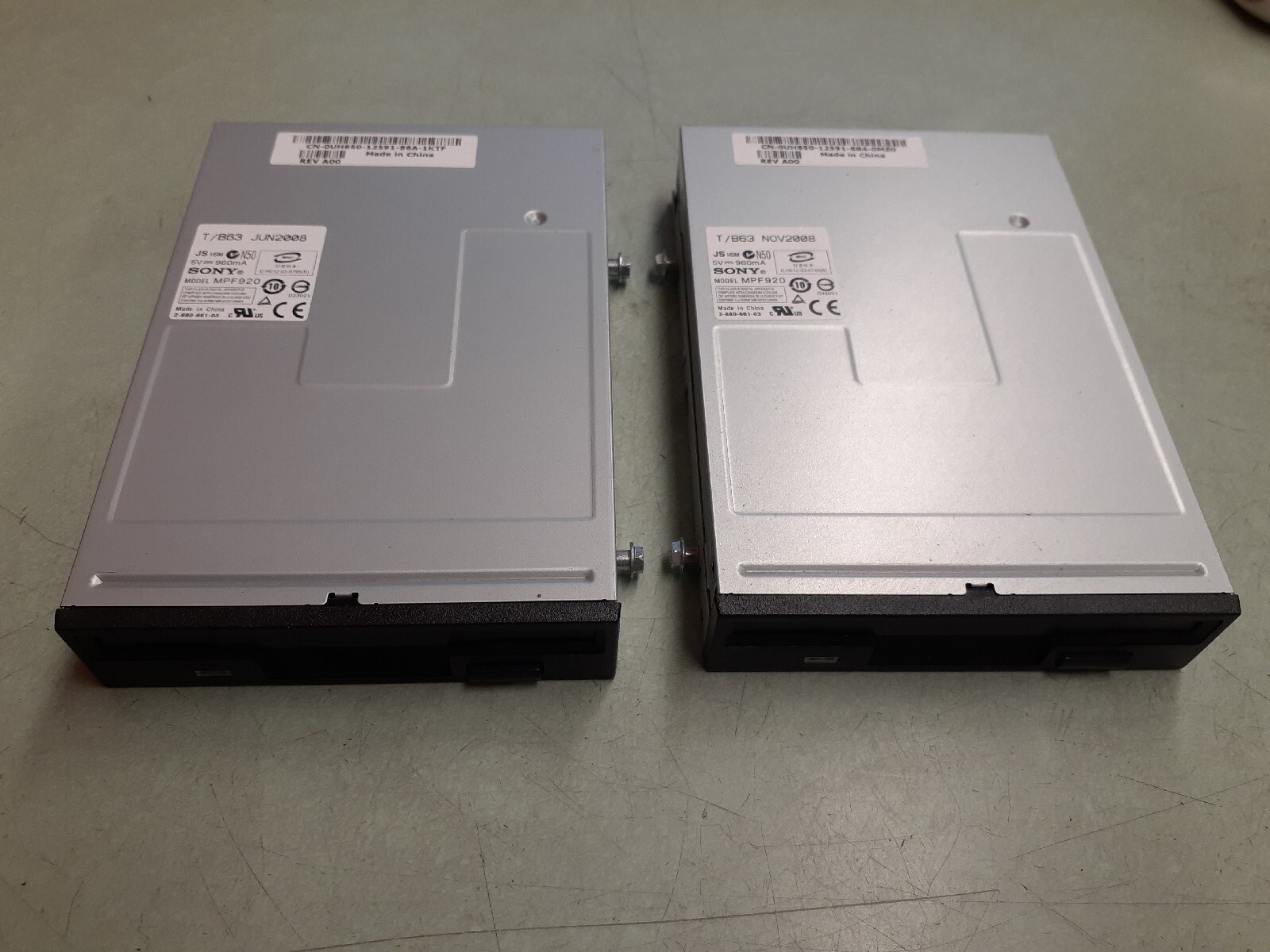 (2) Sony MPF920 T/B63 3.5" Internal Floppy Drive 0UH650 UH650 - Black Bezel