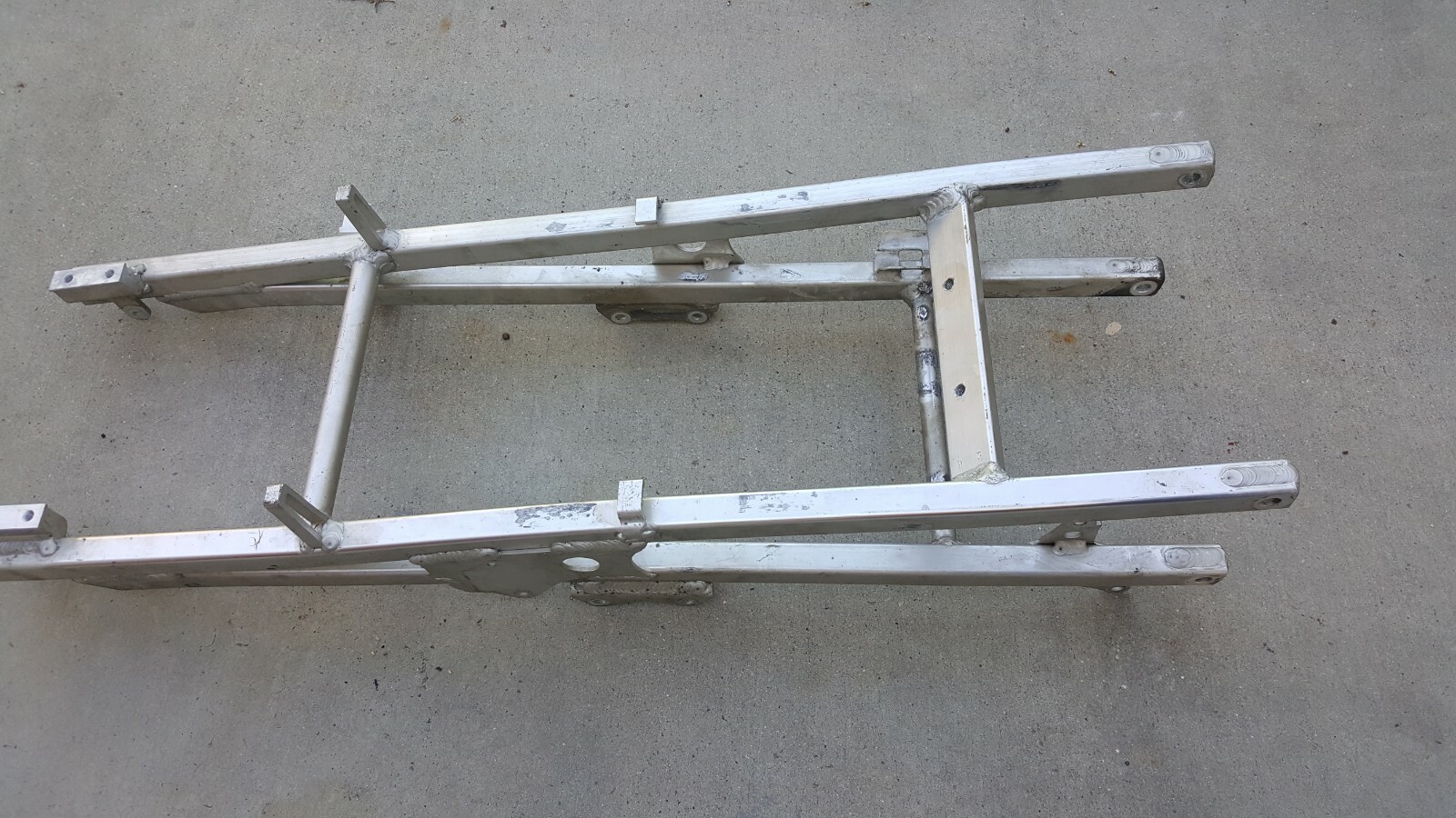 99-00 HONDA CBR600F4 REAR SUBFRAME STRAIGHT BACK OEM SUB FRAME 50200-MBW-000