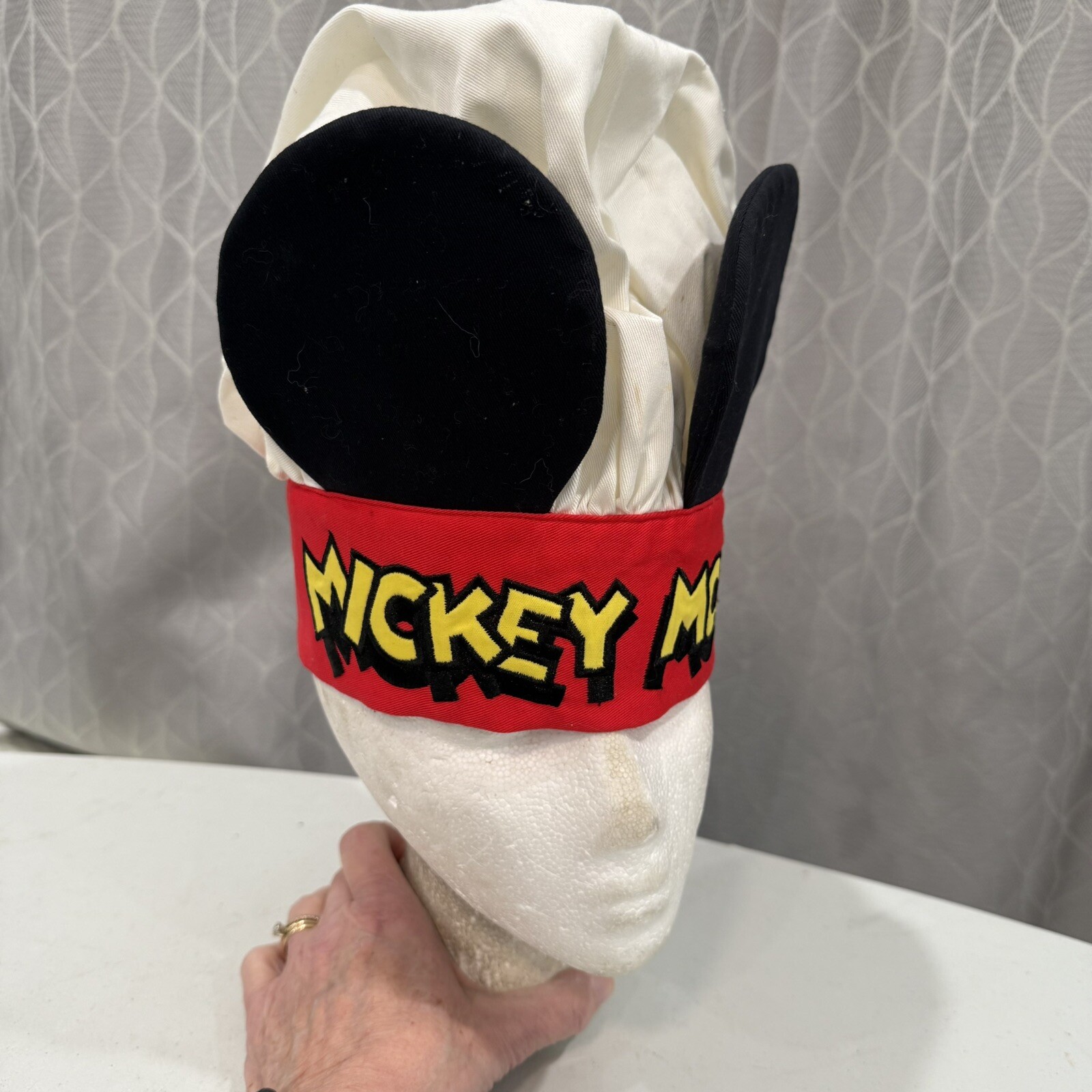 Disney Chef’s Youth Hat Cap w Free Standing Ears Hook Loop Adj Band EUC