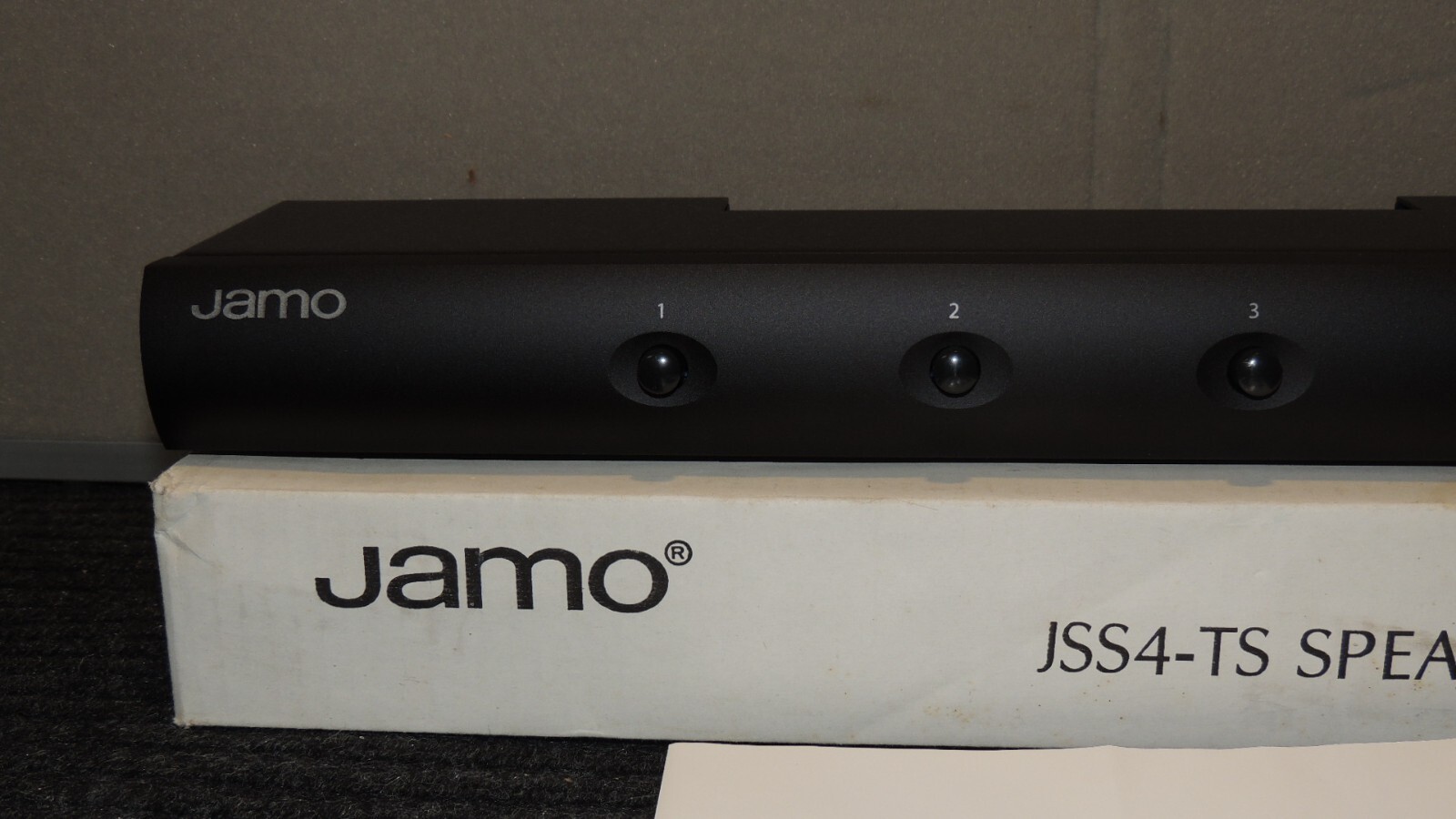 Jamo JSS4-TS Speaker Selector