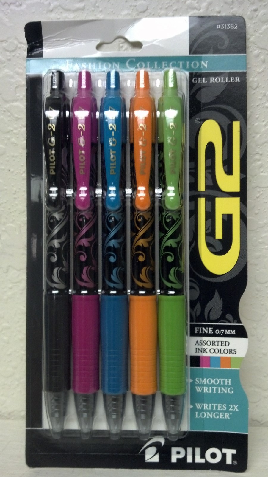 Pilot G2 Retractable Gel Ink Pen, 0.7mm, Assorted Ink, (5) PACK, ASSORTED COLORS