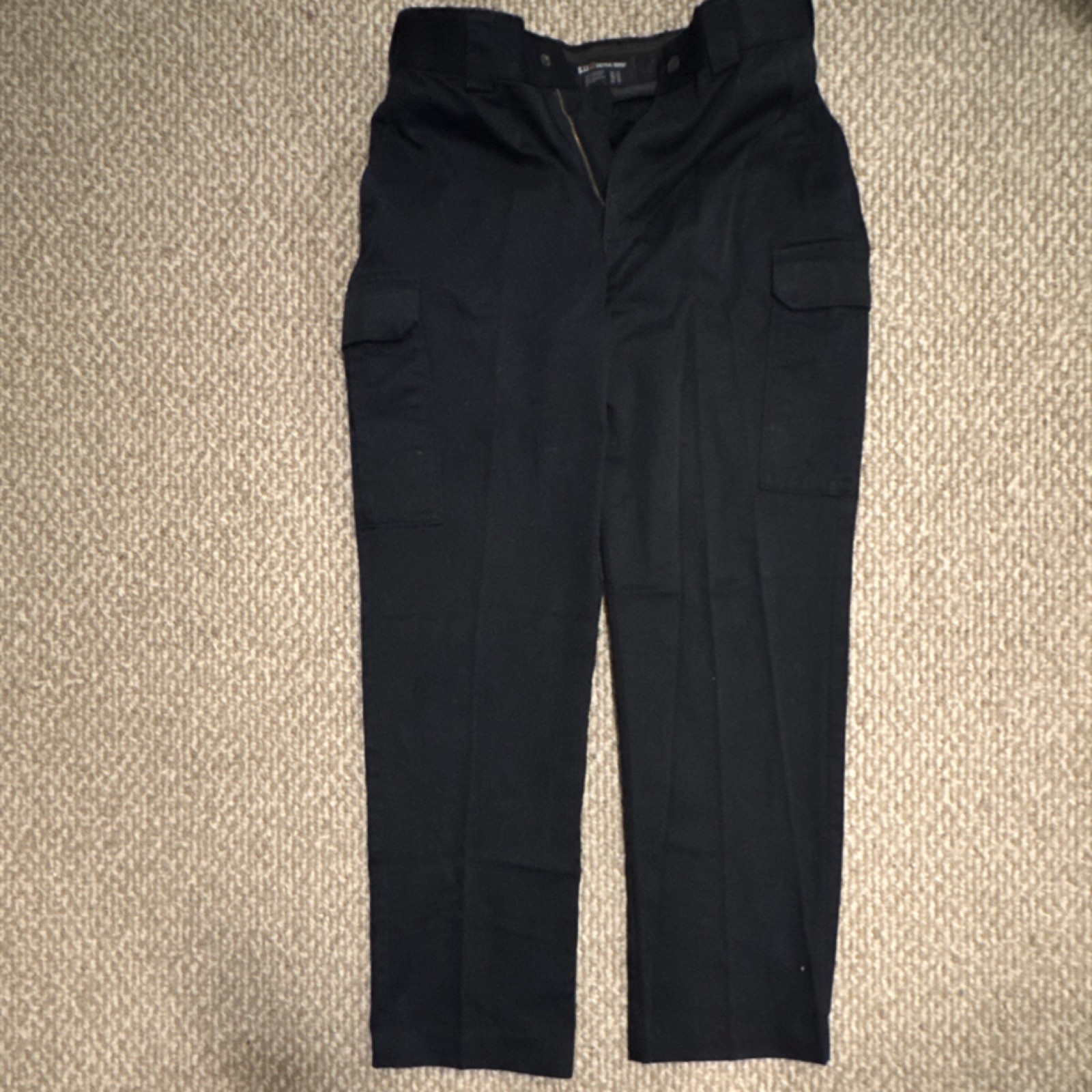 5.11 Tactical Men's Black Cargo Pants 65% Polyester 35% Cotton US 34 Navy Blue