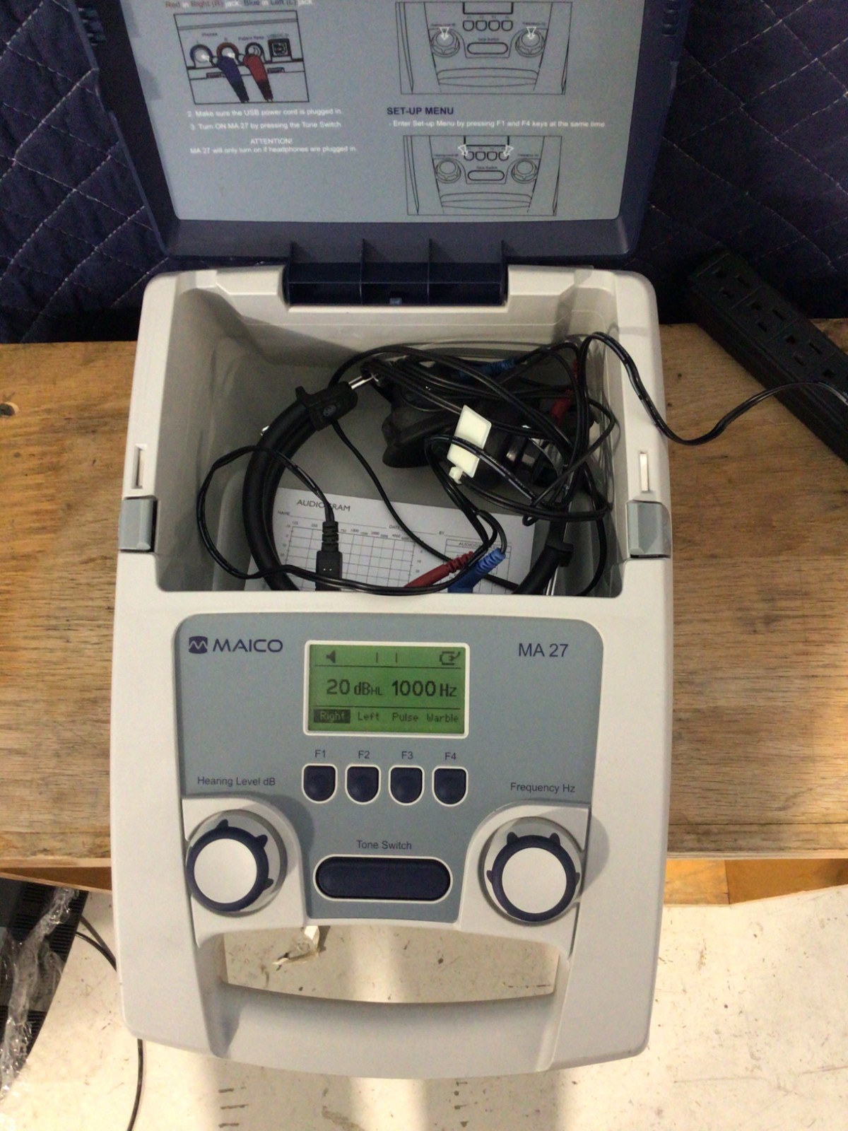 MAICO MA 27 DIGITAL AUDIOMETER