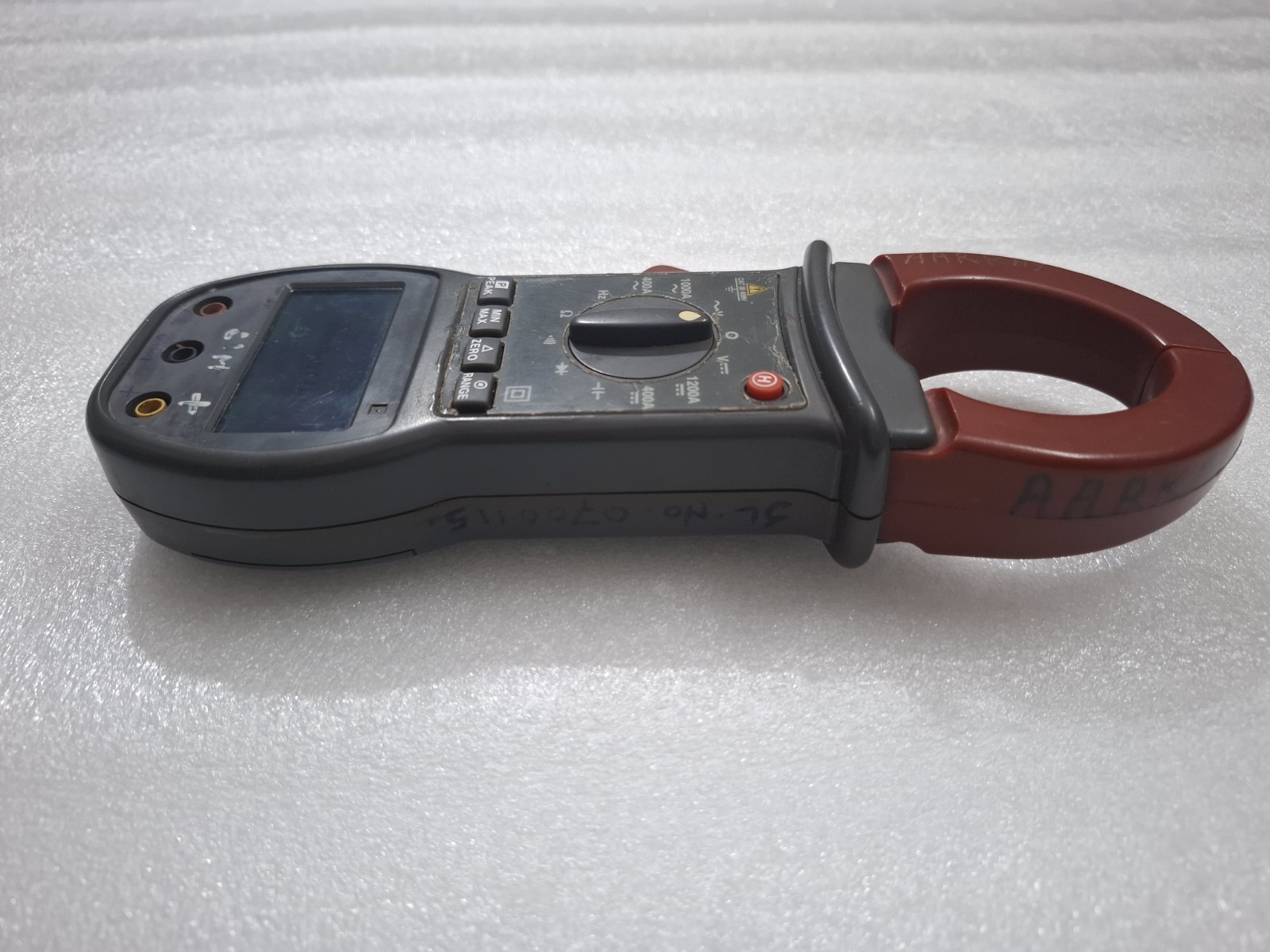 MECO TRUE RMS DIGITAL CLAMP METER