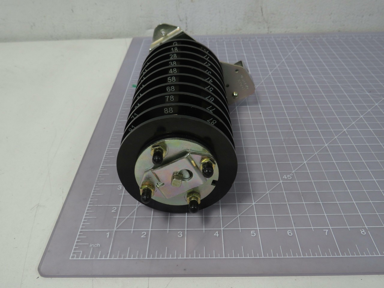 ELECTROSWITCH 7808E ROTARY SWITCH 20A-600VAC T192342